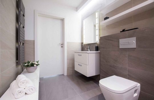 Tips to Improve Your Bathroom Lighting2